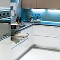 11516-001-Pull-Out Prua Ironing Board