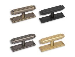 11391-001-claridge-t-knob-and-back-plate