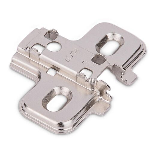11142-001-DTC C82 Soft Close 110° Half Overlay Hinge And Plate